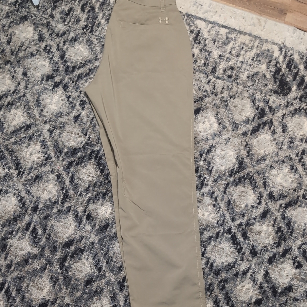 Under Armour Men's Khaki Chinos